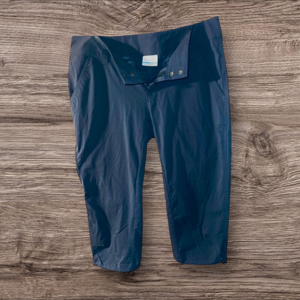 Columbia‎ Women's Navy Capris